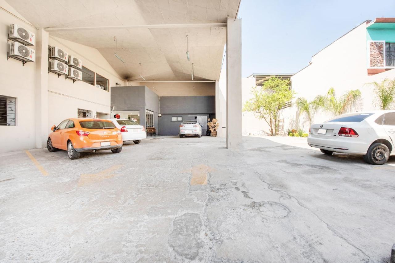 Hotel 202 مونتيري المظهر الخارجي الصورة