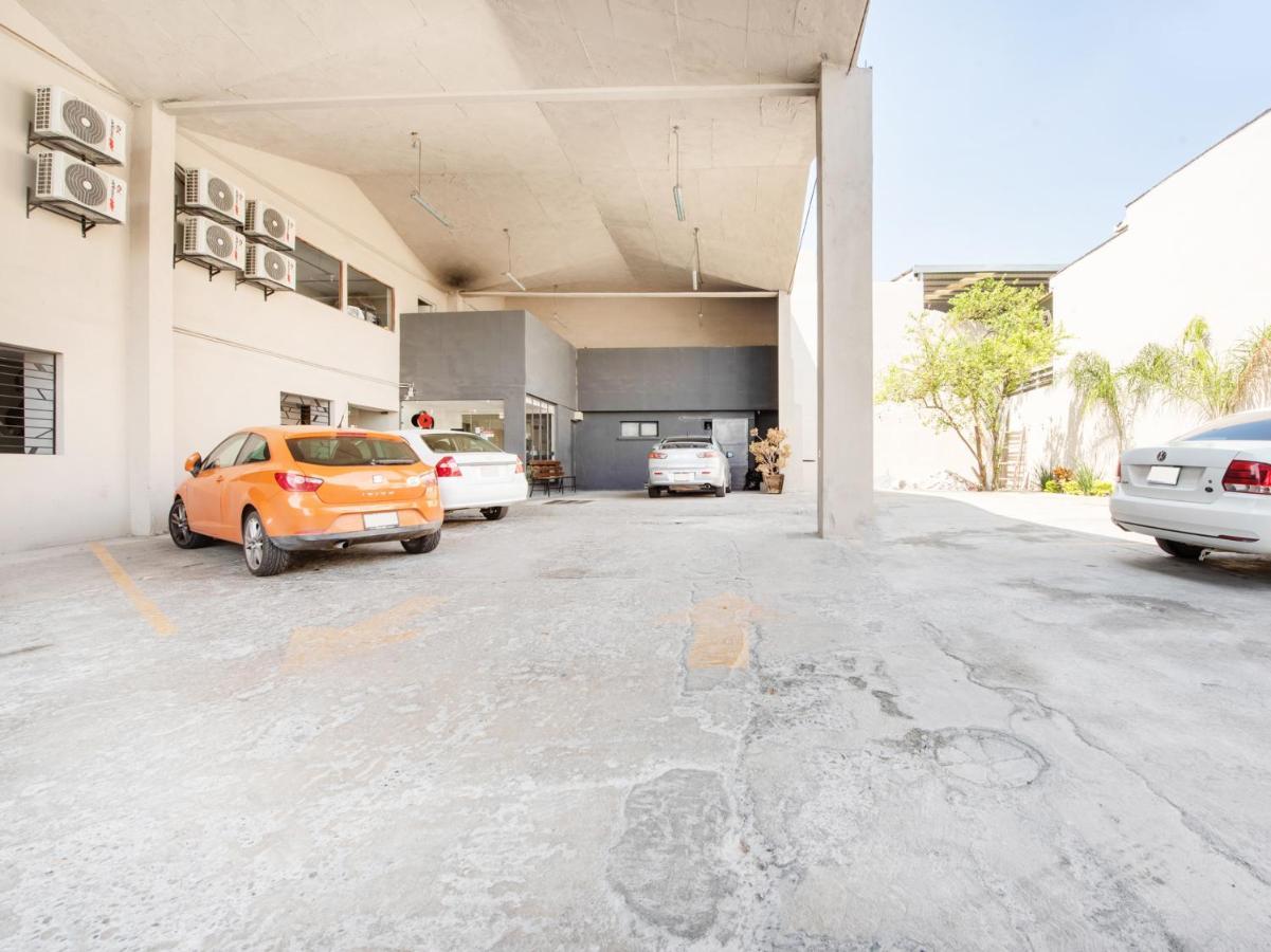 Hotel 202 مونتيري المظهر الخارجي الصورة